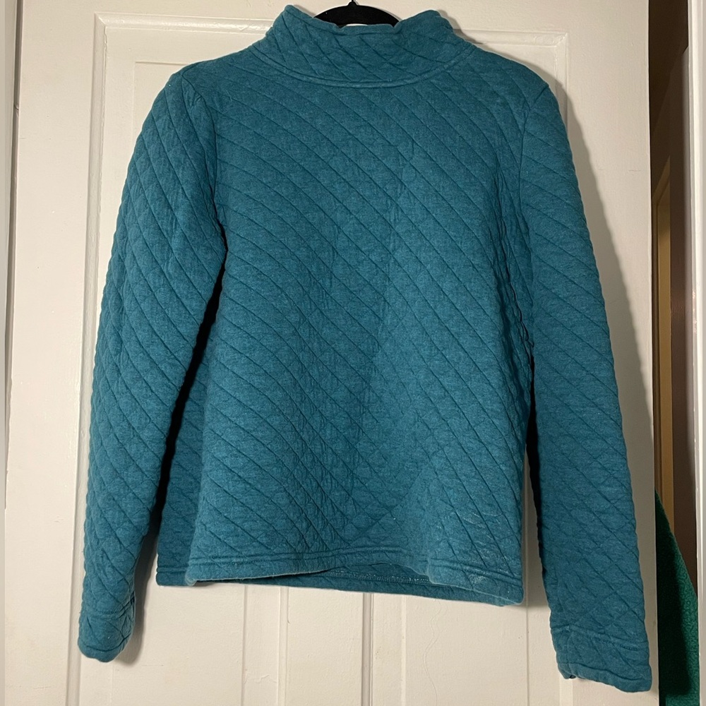 Orvis quilted turtleneck sweatshirt